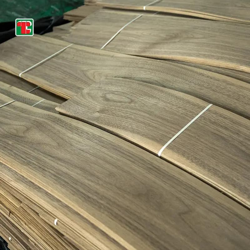 Crown Cut Black Walnut Natural Wood Veneer Sheets for furniture, doors and decorative panels 2