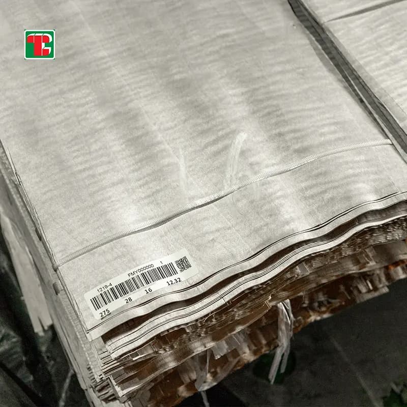 Quarter Cut Maple Natural Wood Veneer Sheets for furniture, doors and decorative panels 6