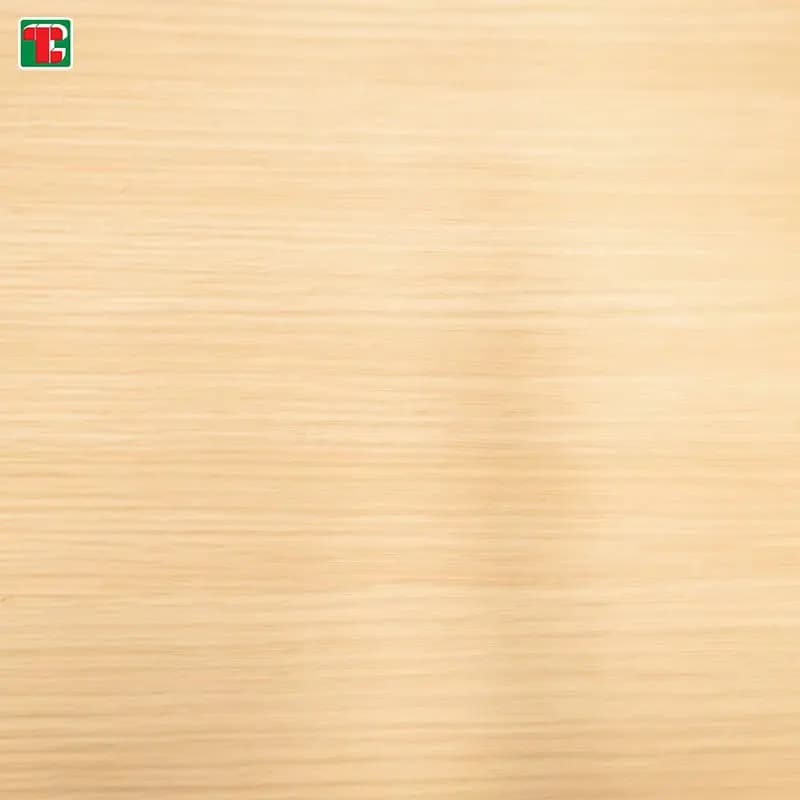 Quarter Cut Red Oak Veneer Plywood and MDF Panel - Image 3