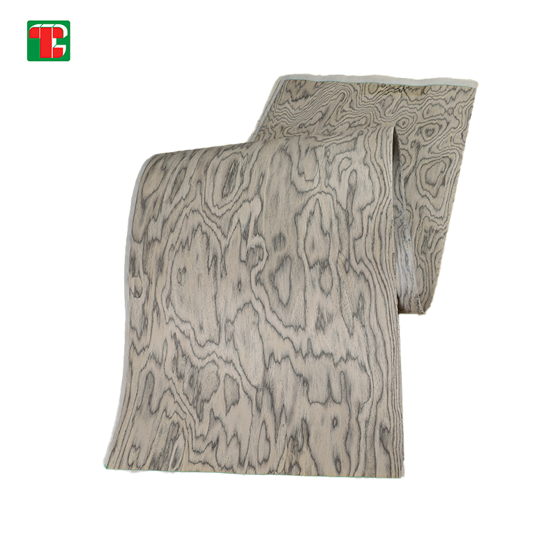 Cloud Maple reconstituted maple veneer sheets texture and finish 4