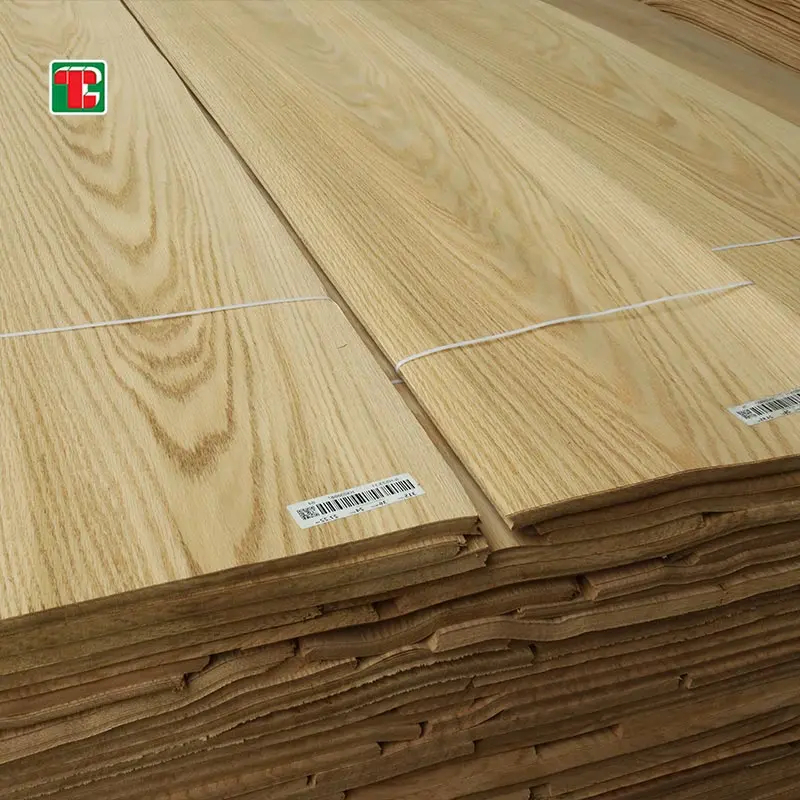 Crown Cut Red Oak Natural Wood Veneer Sheets for furniture, doors and decorative panels 4