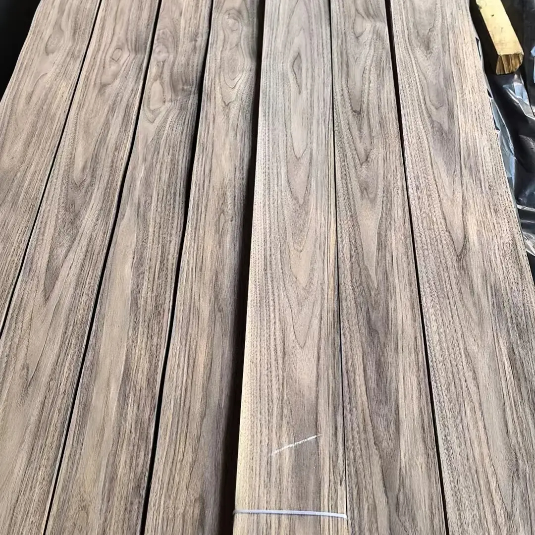 Quarter Sawn American Black Walnut Natural Wood Veneer for furniture, doors and decorative panels 5
