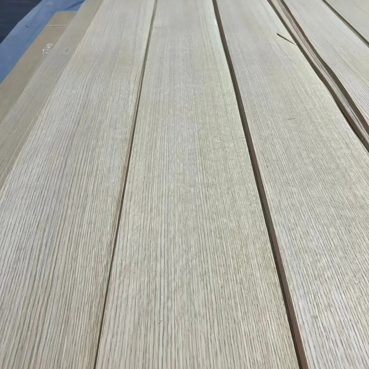Rift Cut White Oak Natural Wood Veneer Sheets for furniture, doors and decorative panels 3