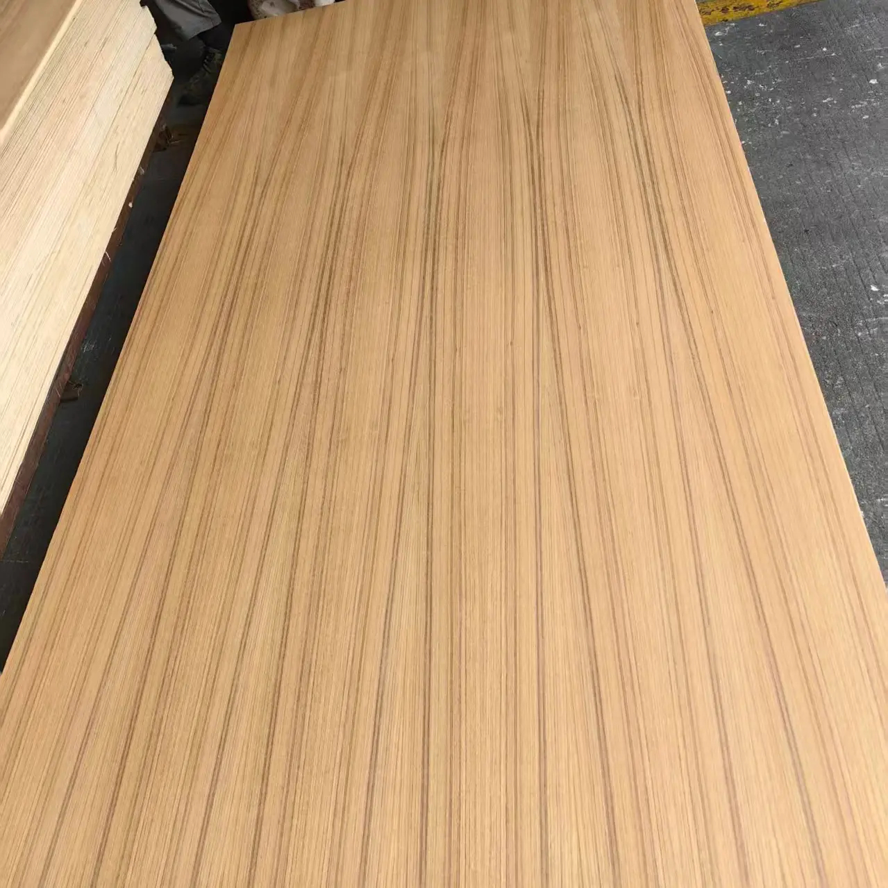 Teak Veneer Plywood - Image 3